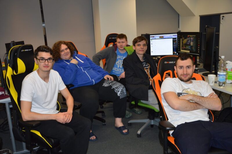 Illuminar Honor Gaming