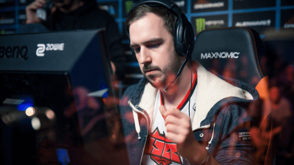 HellRaisers przesunie cały swój skład na ławkę rezerwową? - ESPORT NOW