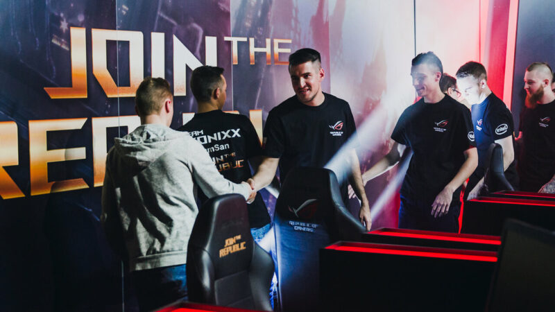 izak-rog-community