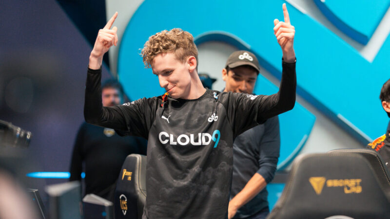 Licorice Cloud9