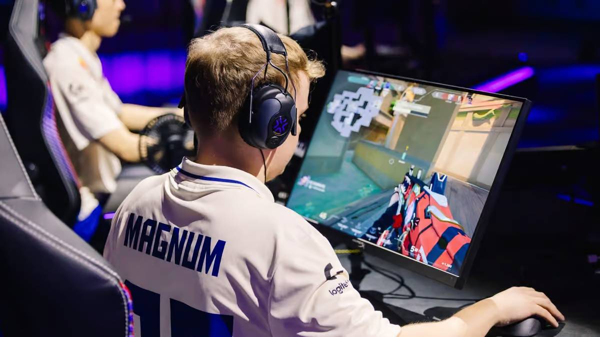 Magnum z Karmine Corp wyjaśnia komentarze na temat stylu gry Paper Rex