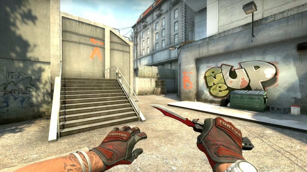 Specialist Gloves | Crimson Web