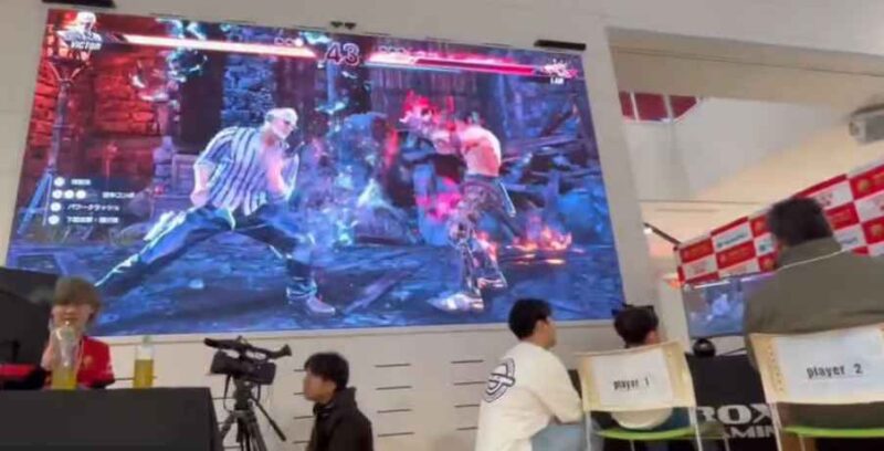 5 latek grający w tekkena
